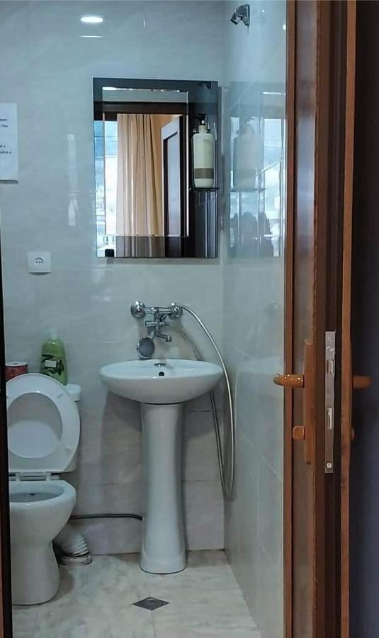 Belas guesthouse Kazbegi Eksteriør billede